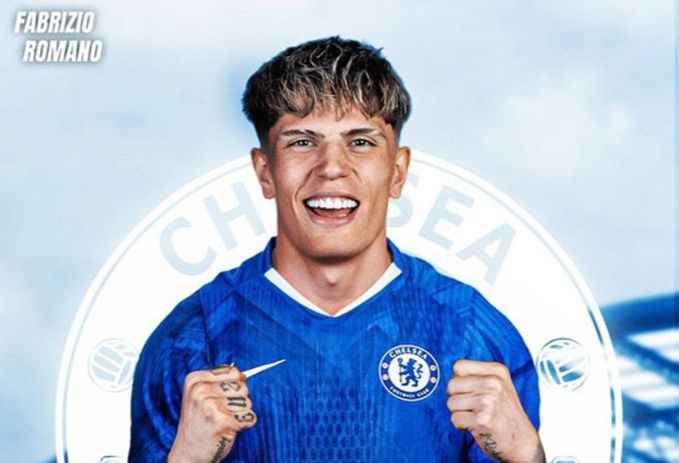 Garnacho rời MU để gia nhập Chelsea