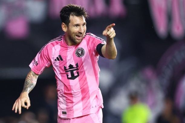 Messi trút bỏ áp lực nhờ màn rực sáng ở MLS