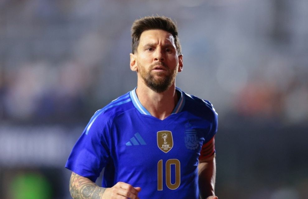Messi chói sáng, Argentina đè bẹp đối thủ 6-0