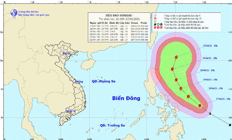 Siêu bão Surigae giật trên cấp 17 đang hoạt động ở ngoài khơi Philippines Siêu bão Surigae giật trên cấp 17 đang hoạt động ở ngoài khơi Philippines