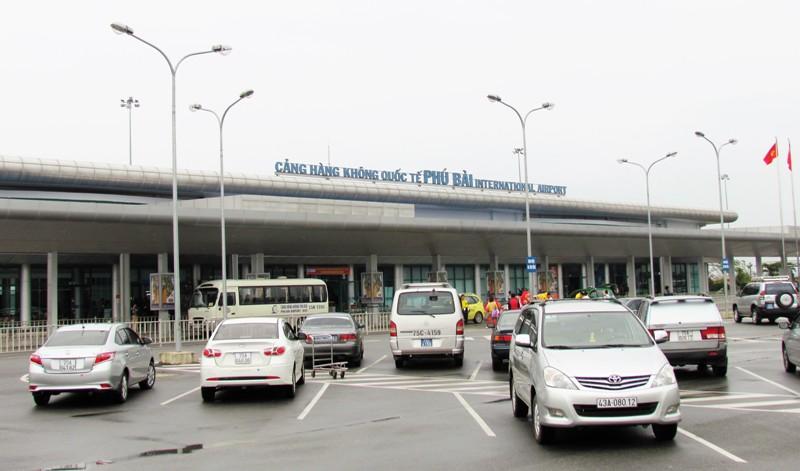 Đóng cửa 4 sân bay trước khi bão số 10 đổ bộ