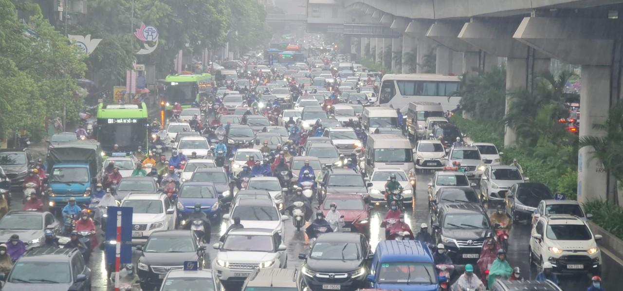 Hà Nội lên kế hoạch chi khoảng 53 tỷ USD giảm ùn tắc giao thông