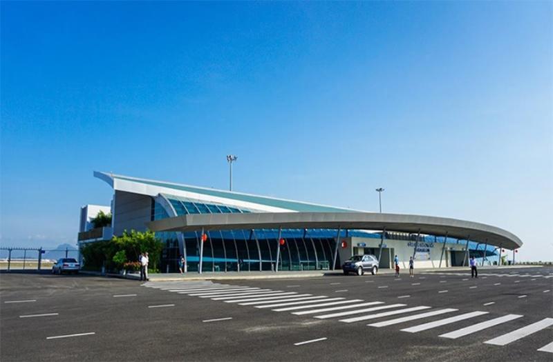 Sân bay Tuy Hòa quá tải, nâng công suất lên 3 triệu khách/năm