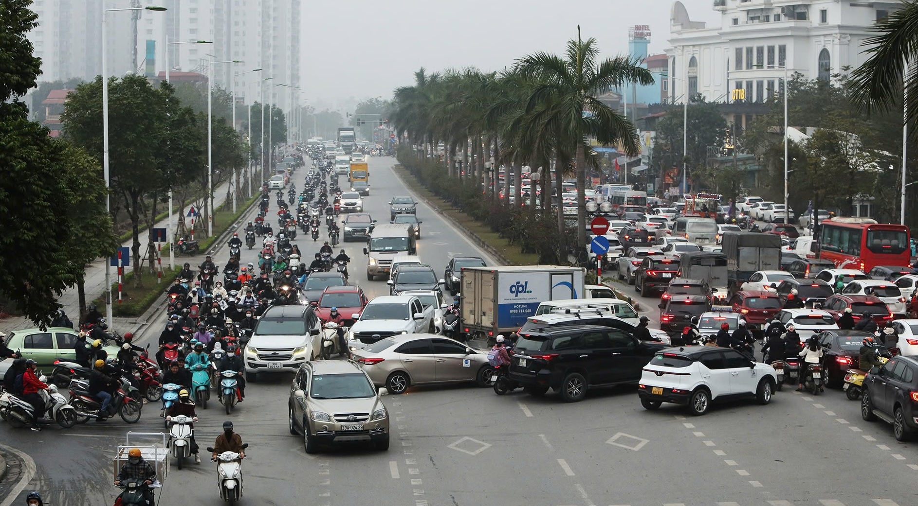 Từ 2027: Ô tô sản xuất từ 2017 lưu hành ở Hà Nội và TP.HCM phải đáp ứng tiêu chuẩn khí thải mức 4