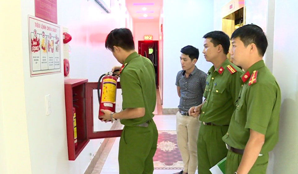 Chủ tịch Hà Nội chỉ đạo "nóng" khi xảy ra một số vụ cháy tại trụ sở làm việc