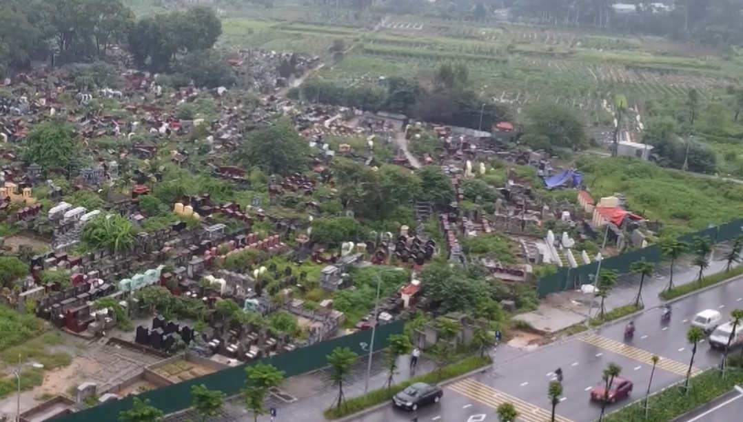 Hà Nội chỉ đạo làm rõ thông tin "xây mộ giả trong nghĩa trang để bán trục lợi"