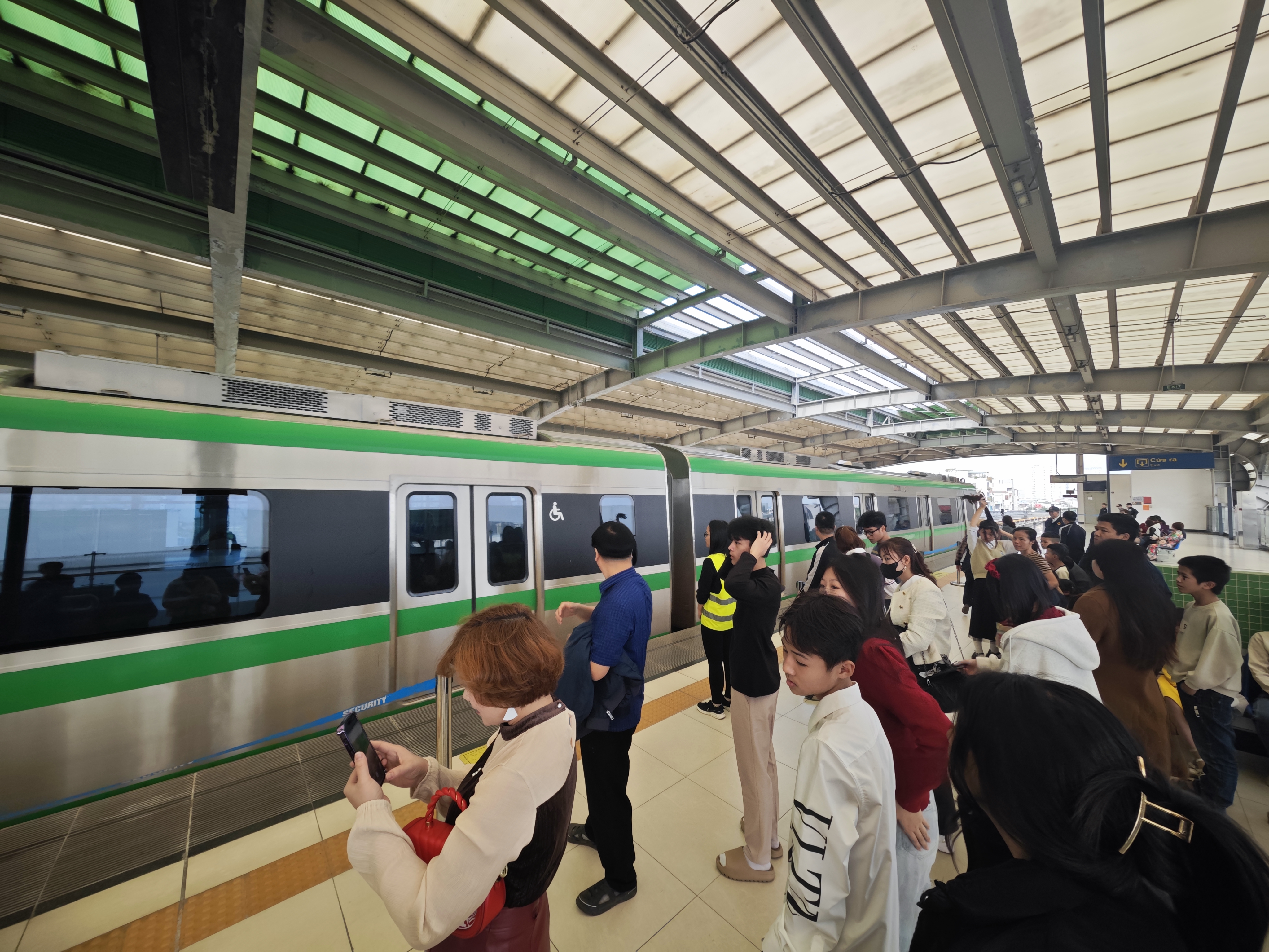 Hơn 30 tỷ đồng lắp đặt hệ thống chữa cháy tự động metro Cát Linh - Hà Đông