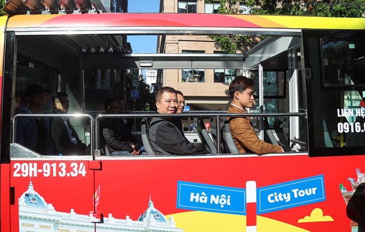 Hà Nội thí điểm tuyến buýt điện du lịch ở khu vực Hoàn Kiếm và Ba Đình