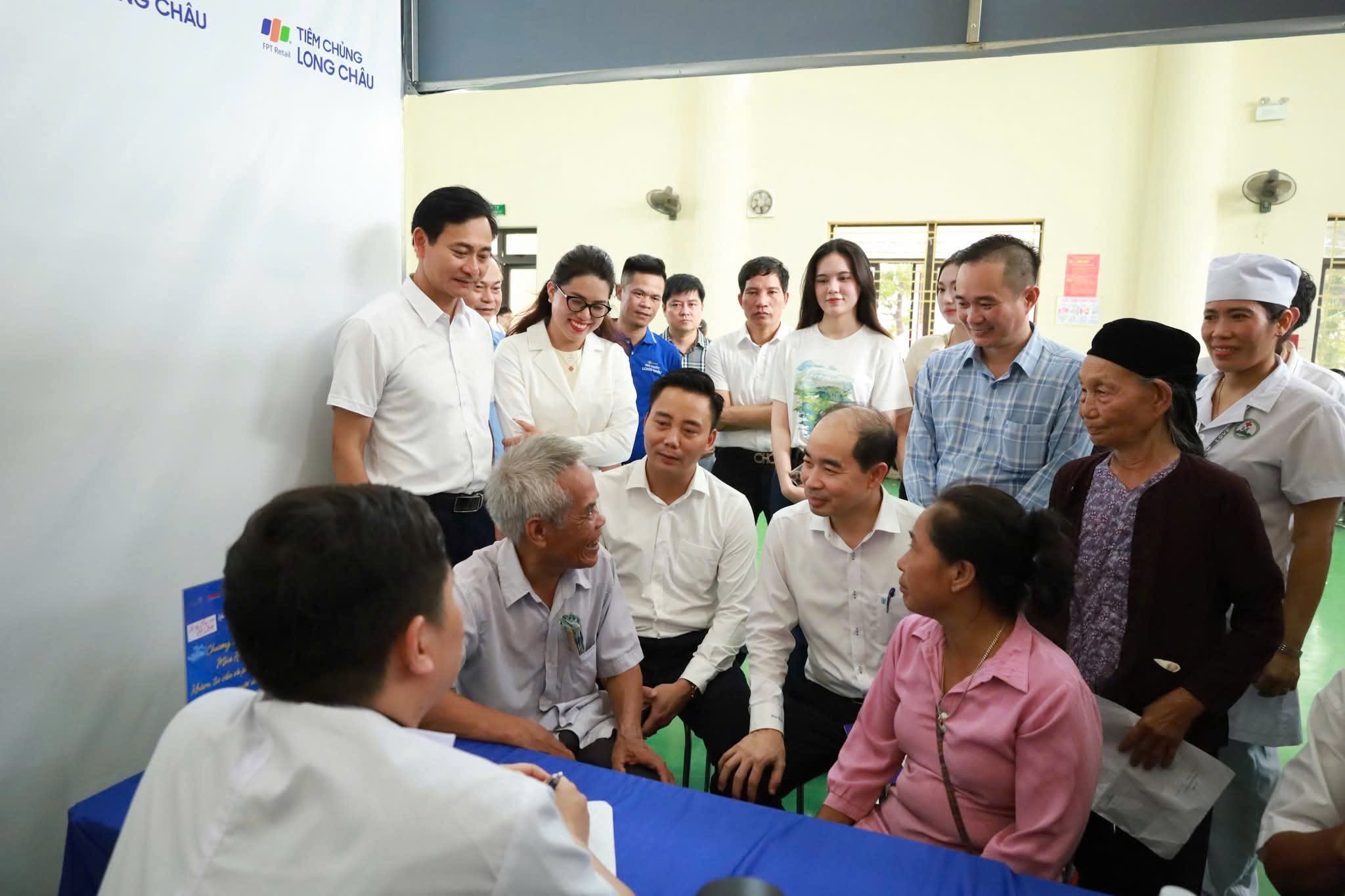 Xã đảo Minh Châu tổ chức khám sức khỏe toàn dân