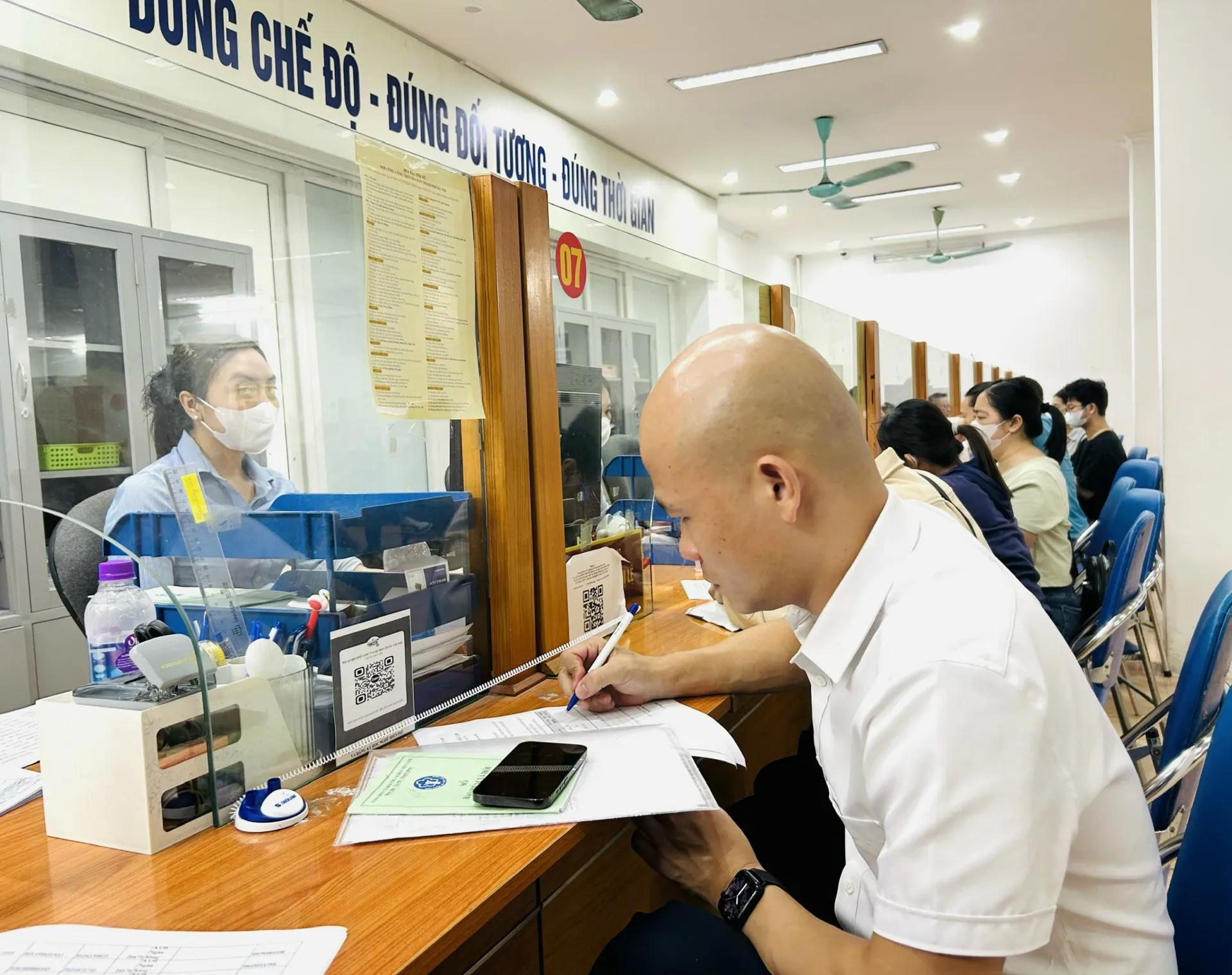 Thí điểm dịch vụ công đối với 6 thủ tục bảo hiểm thất nghiệp