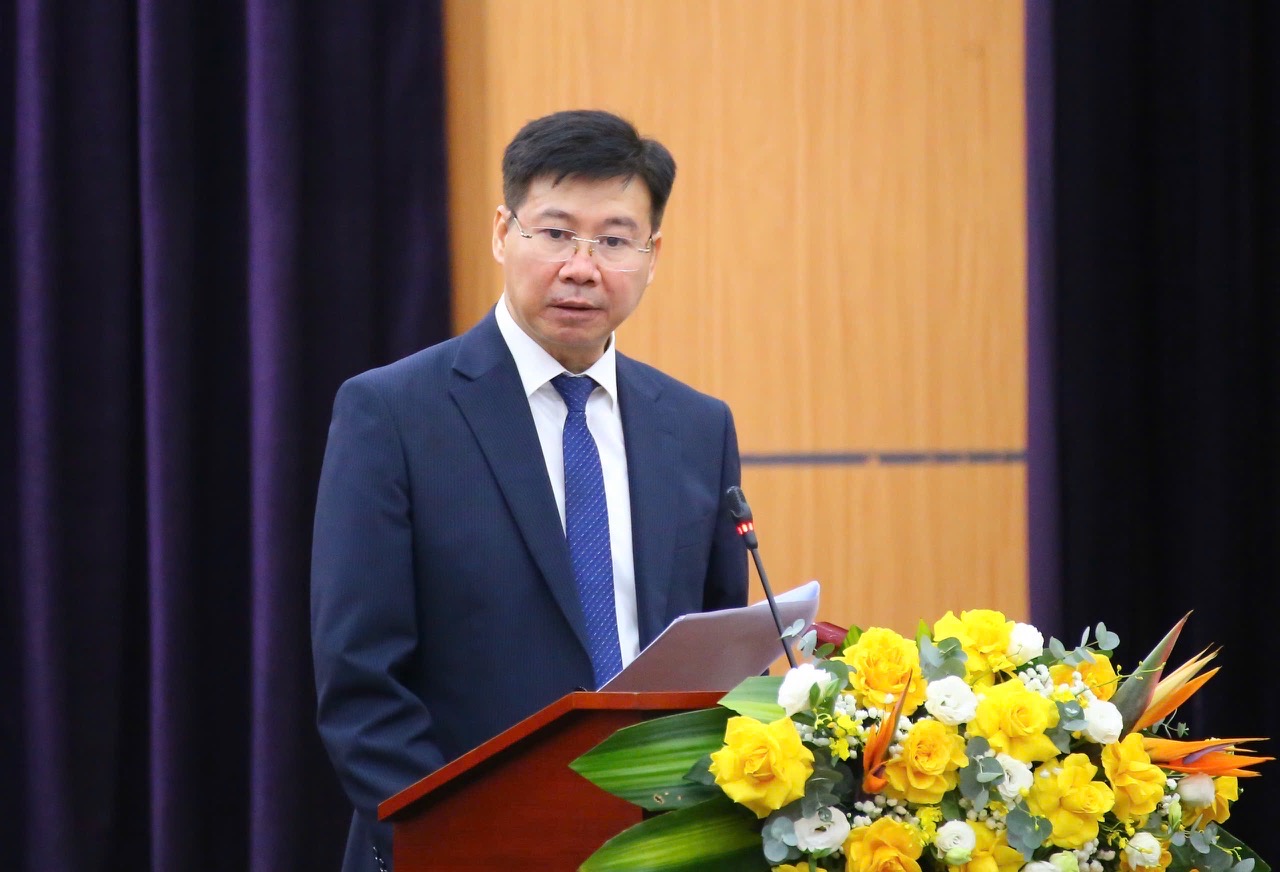 Người lao động gửi về nước khoảng 7 tỷ USD/năm