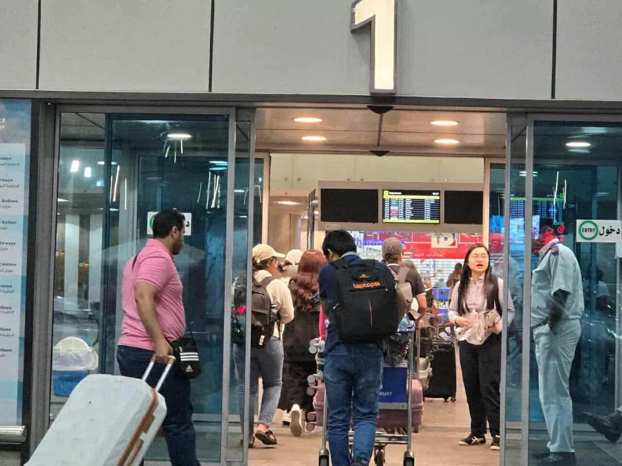 Bộ Ngoại giao thông tin tình hình công dân Việt Nam tại Iran và Israel