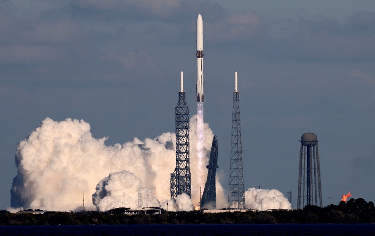 Tên lửa đẩy khổng lồ New Glenn mang 2 tàu vũ trụ hướng đến Sao Hỏa