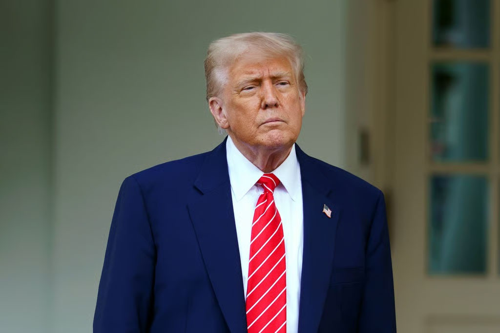 Tỷ lệ ủng hộ Tổng thống Mỹ Donald Trump tiếp tục giảm