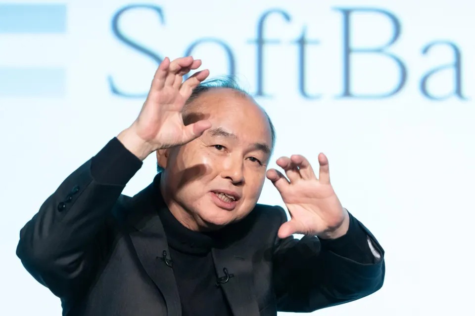 Chủ tịch Softbank dự đoán về mức đóng góp của AI vào GDP toàn cầu