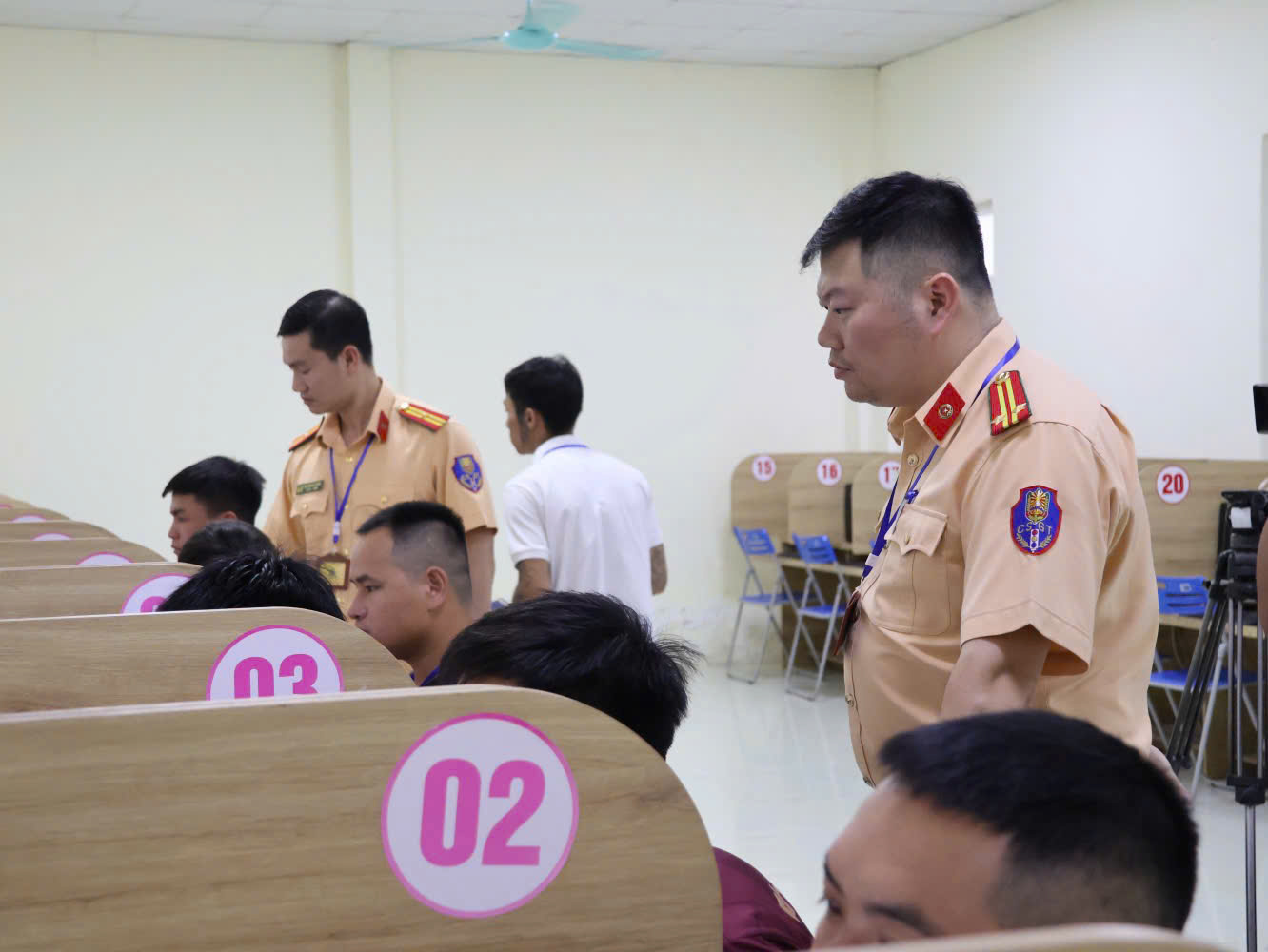 Công an Hà Nội thông báo lịch kiểm tra phục hồi điểm Giấy phép lái xe