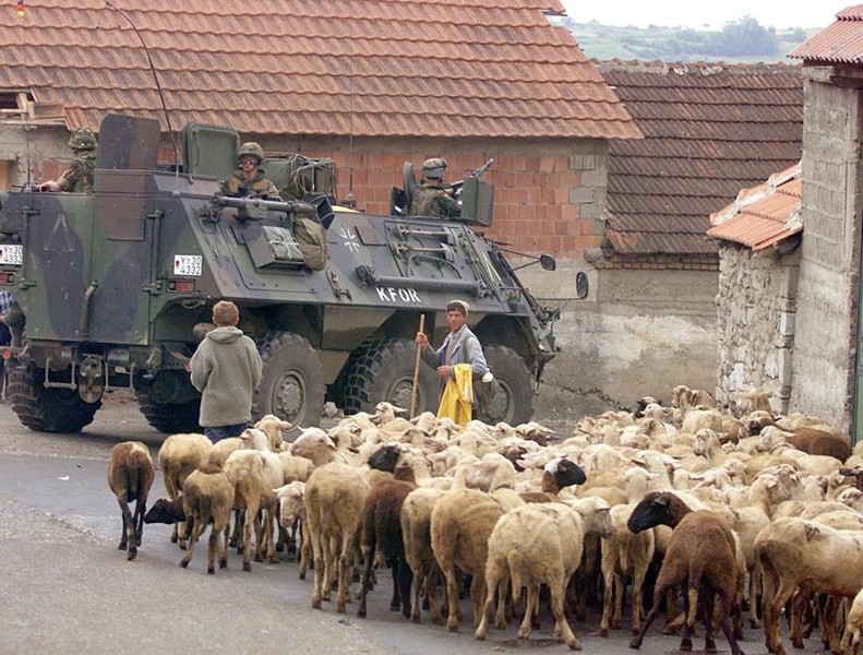 [Ảnh] Những hình ảnh hiếm về chiến dịch quân sự của NATO tại Nam Tư (cũ)