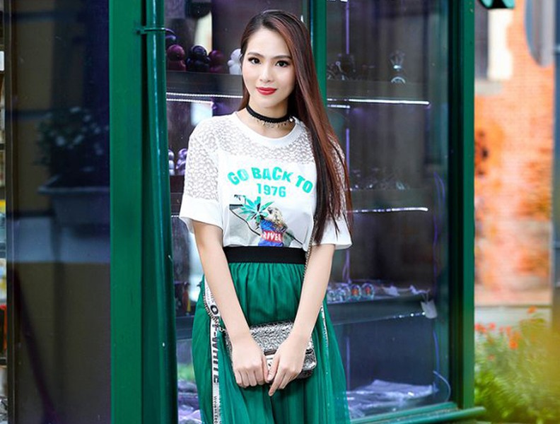Hoa hậu Dương Kim Ánh trẻ trung xuống phố mùa thu