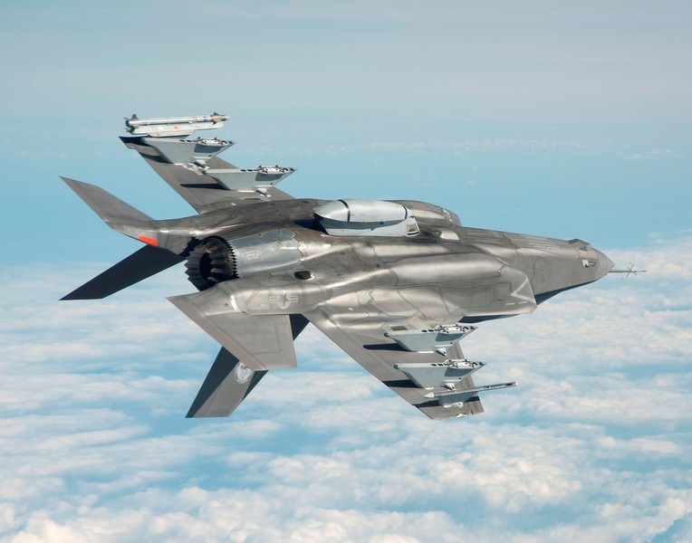 [ẢNH] F-35B Mỹ khai hỏa pháo tàng hình dữ dội ngoài khơi Syria, sự nguy hiểm gần kề cho Syria?