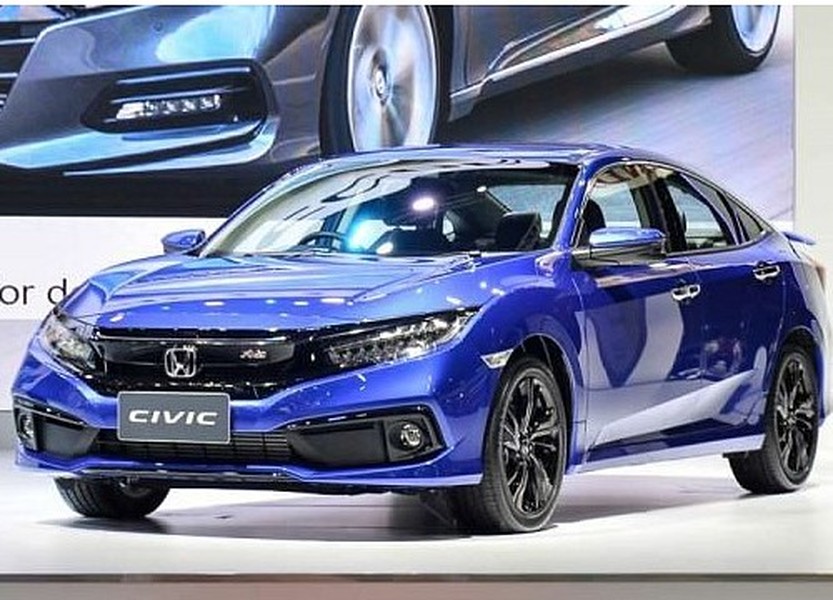 [ẢNH] Honda Civic 2019 cập bến Việt Nam, đại lý bắt đầu nhận cọc và bán ra ngay trong tháng 4