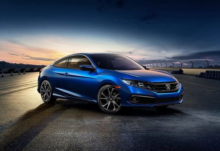 [ẢNH] Honda Civic 2019 cập bến Việt Nam, đại lý bắt đầu nhận cọc và bán ra ngay trong tháng 4