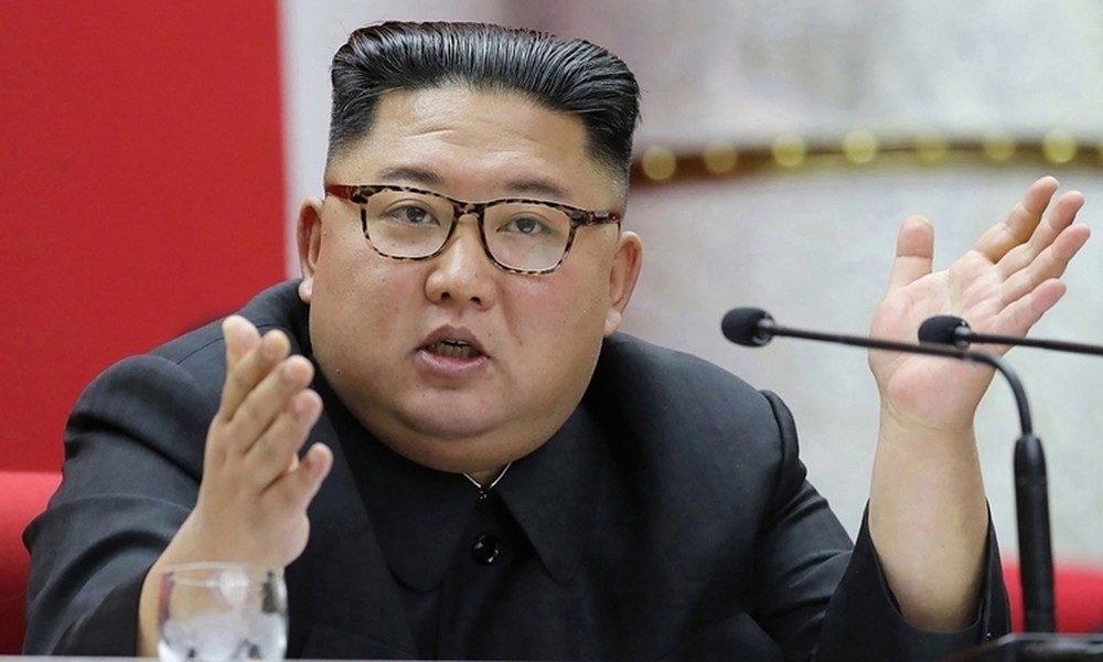 [ẢNH] Chủ tịch Triều Tiên Kim Jong-un bất ngờ dự khánh thành 1 nhà máy sản xuất phân bón