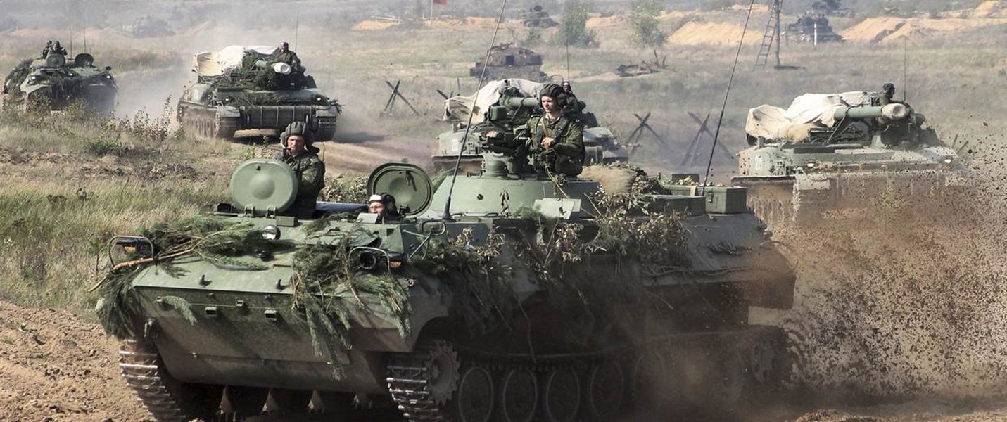  Nga phô trương sức mạnh trong cuộc tập trận Zapad 2017 khiến NATO lo lắng
