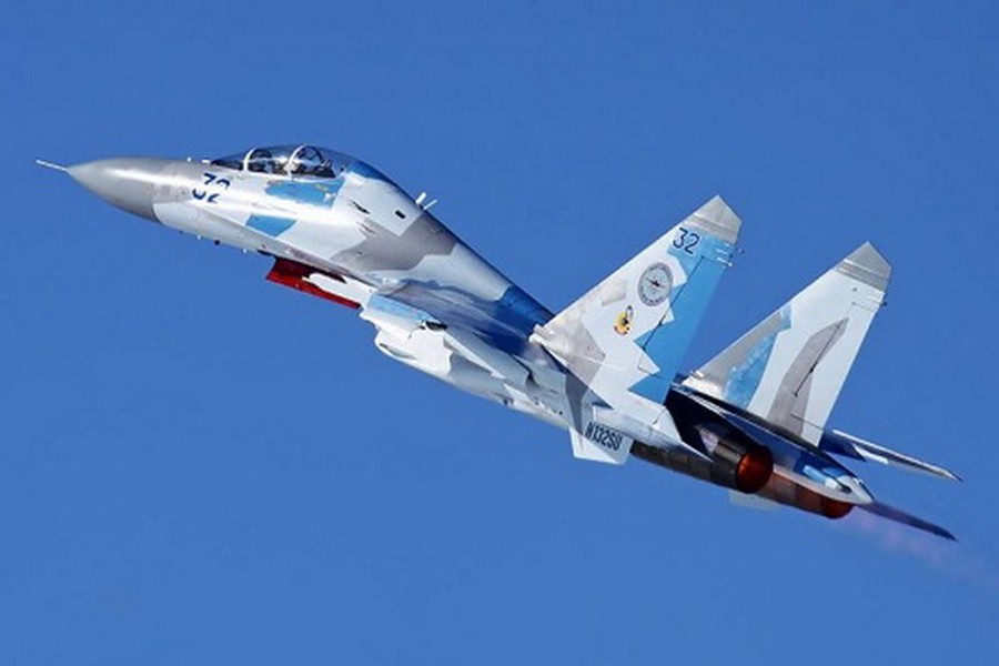 [ẢNH] Mỹ làm cách nào để có được cả phi đội Su-27, MiG-29 hiện đại của Liên Xô?