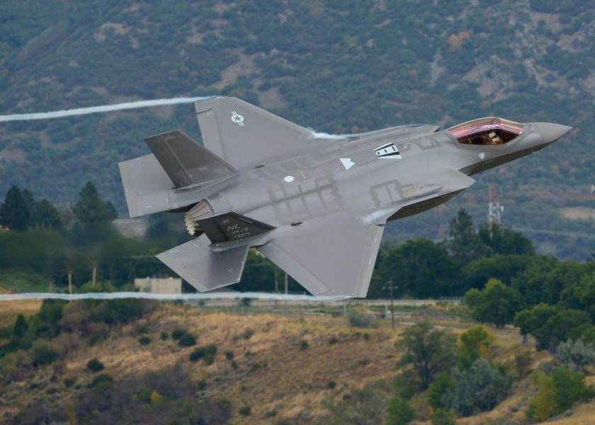 [ẢNH] Mỹ lần đầu triển khai F-35A tại Trung Đông, công khai đối đầu tiêm kích Nga