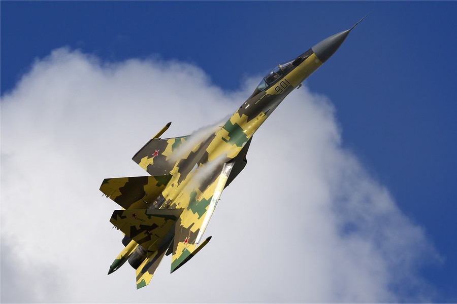 [ẢNH] Chê Su-35 