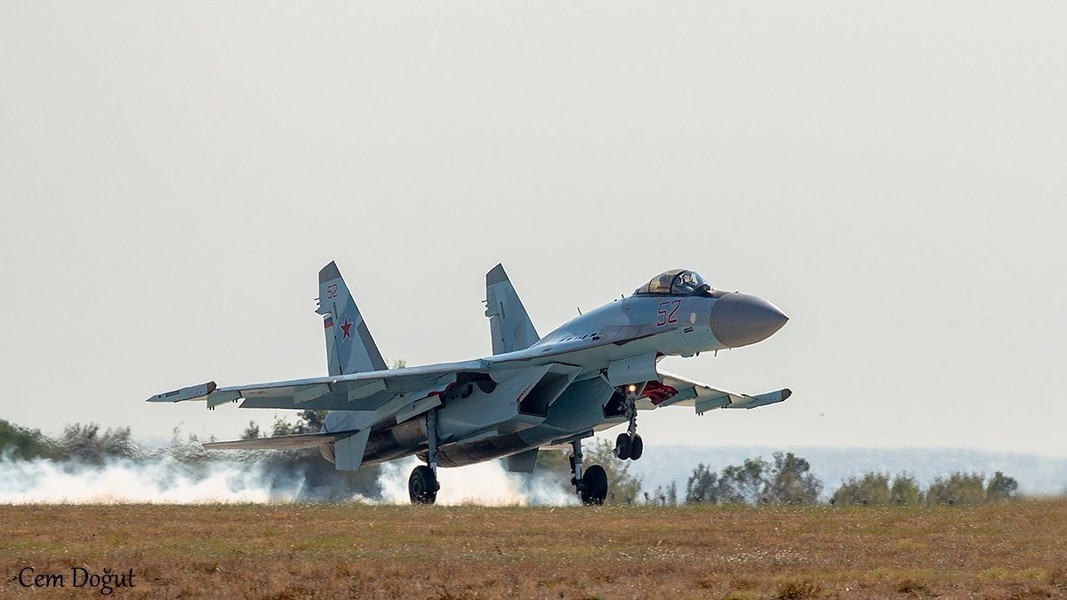 [ẢNH] Chê Su-35 