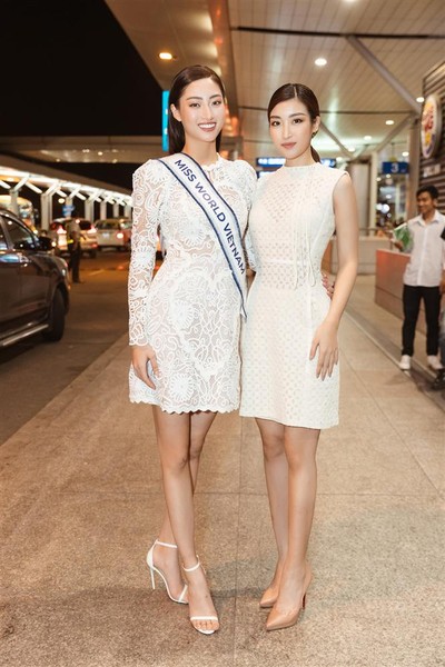 Những hình ảnh khiến hai Hoa hậu tên 