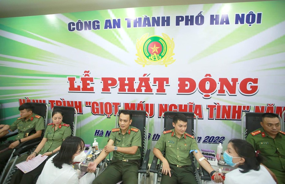 Lan tỏa hình ảnh nhân văn của tuổi trẻ Công an Thủ đô