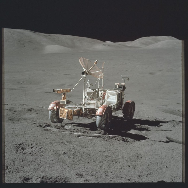 Những hình ảnh quý hiếm về những chuyến bay lên Mặt Trăng của NASA