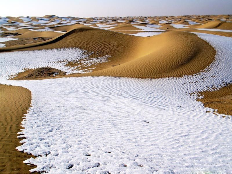 Khám phá những sa mạc kỳ lạ nhất thế giới 