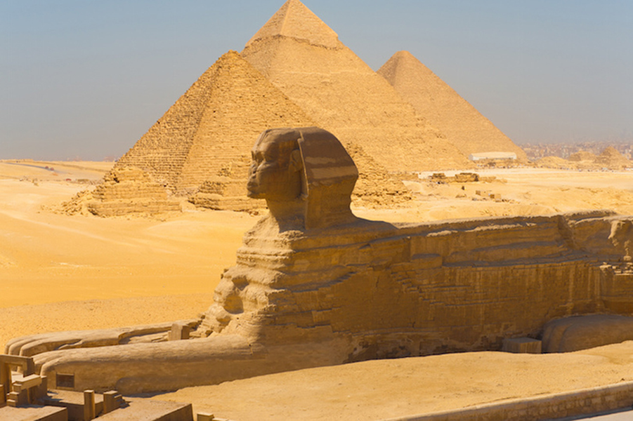 Những bức tượng cổ nổi tiếng nhất thế giới có niên đại hàng nghìn năm 