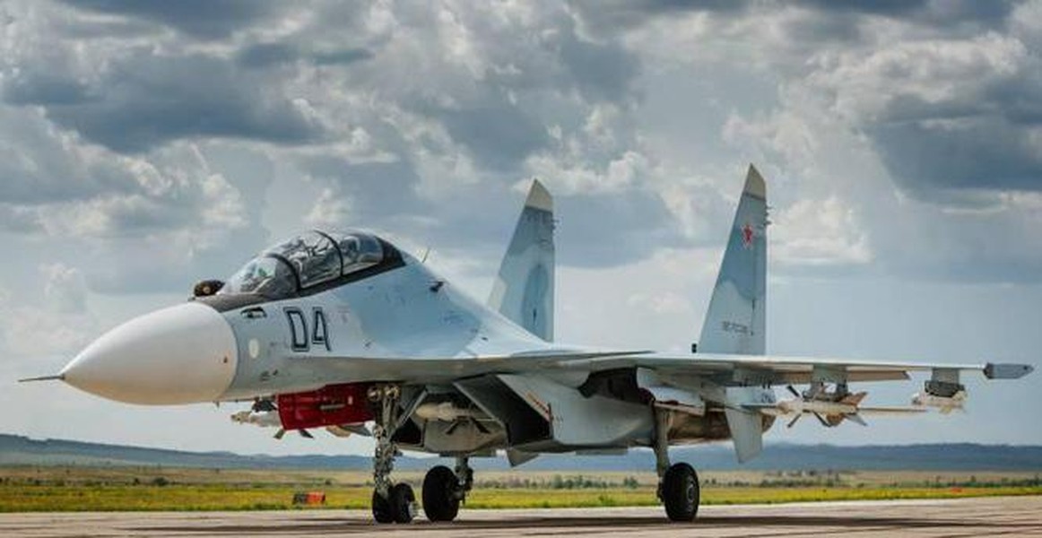 ‘Cặp song sát’ tiêm kích Su-30SM2 và UCAV Okhotnik mang lại lợi thế lớn cho Nga