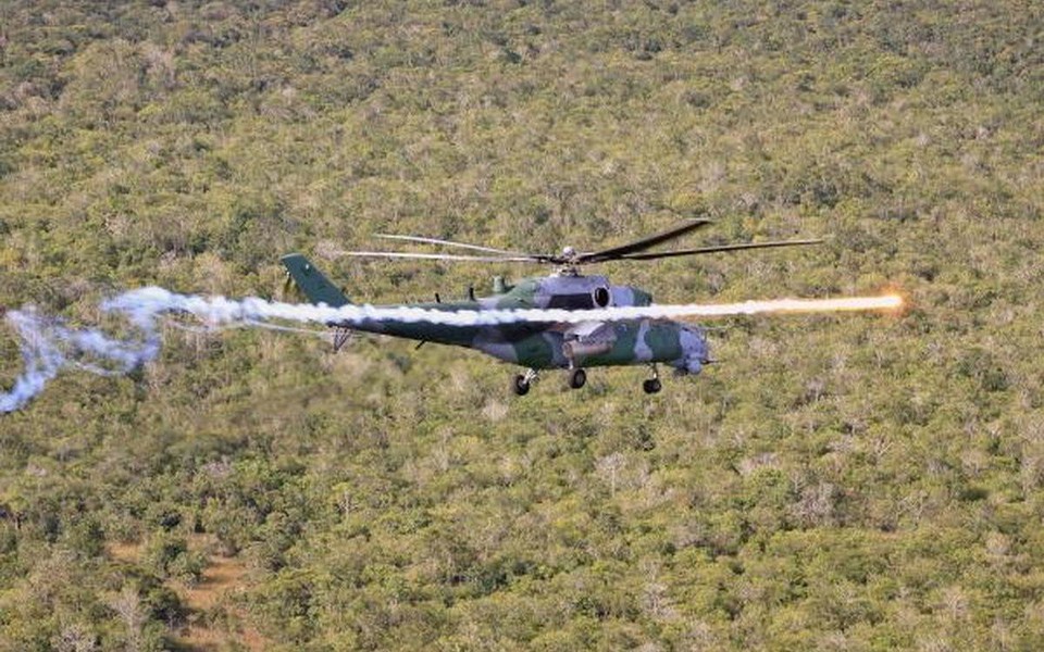 Vì sao Brazil loại biên phi đội trực thăng tấn công hạng nặng Mi-35 dù còn rất mới?