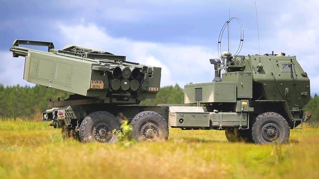 Mỹ bắt đầu chuyển 'cơn mua thép' M142 HIMARS cho Ukraine