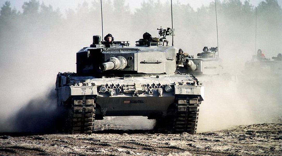 Xe tăng Leopard 2A4 Đức lần đầu được Ukraine cho xung trận tại Kherson?
