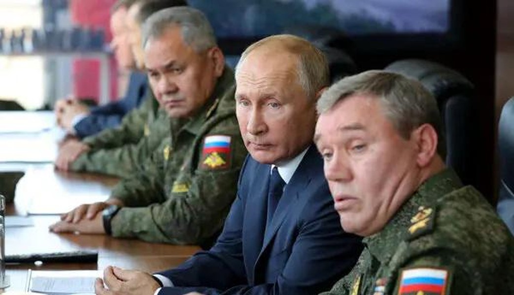 Ông Putin xuất hiện tại cuộc tập trận của Nga với Trung Quốc