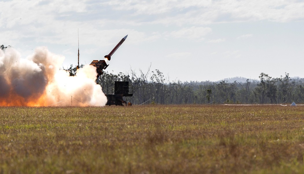 Ba Lan tích hợp 'rồng lửa' Patriot Mỹ vào lưới lửa phòng không của mình