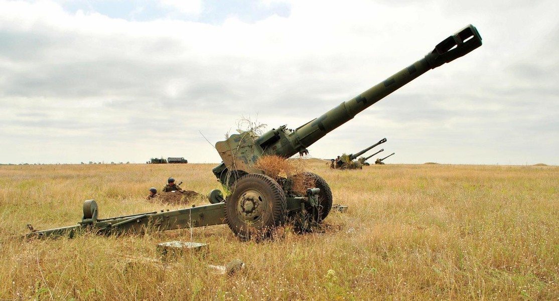 NATO chuyển đạn pháo kém chất lượng khiến nòng lựu pháo D-20 Ukraine bị xé toạc?