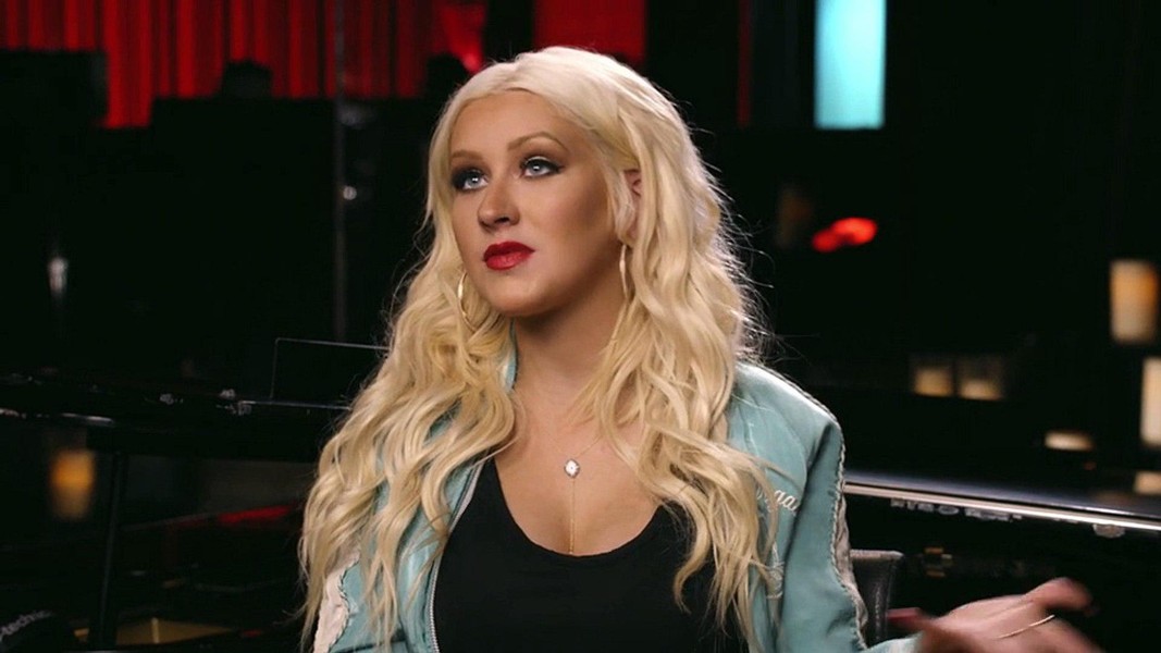 Ca sĩ Christina Aguilera đến Việt Nam, fan trông đợi màn trình diễn đẳng cấp Diva thế giới