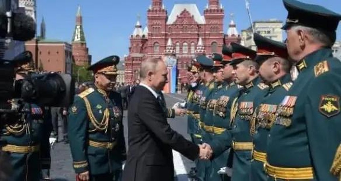Hạ viện Nga thông qua dự luật ban hành thông báo nhập ngũ điện tử