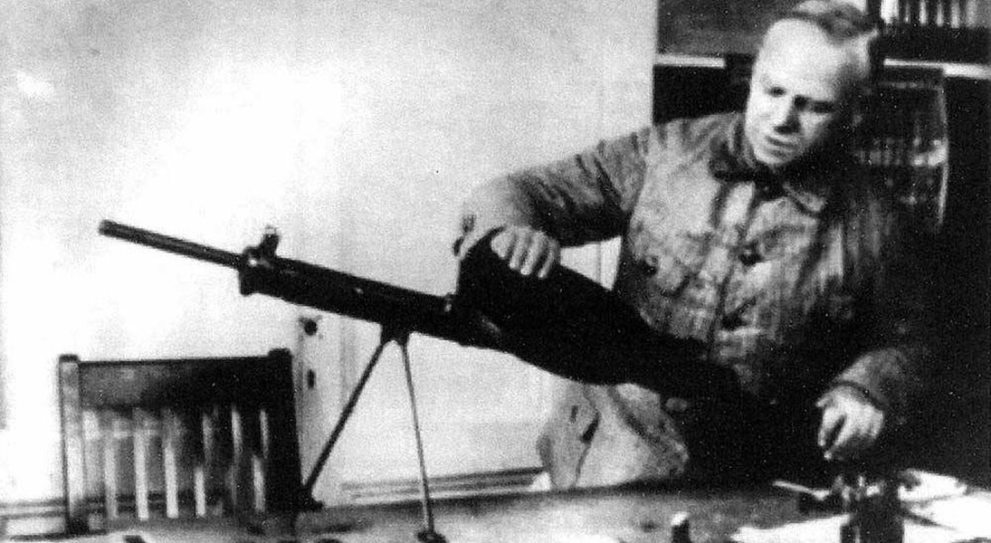 Trung liên huyền thoại DP-27 Liên Xô tái xuất