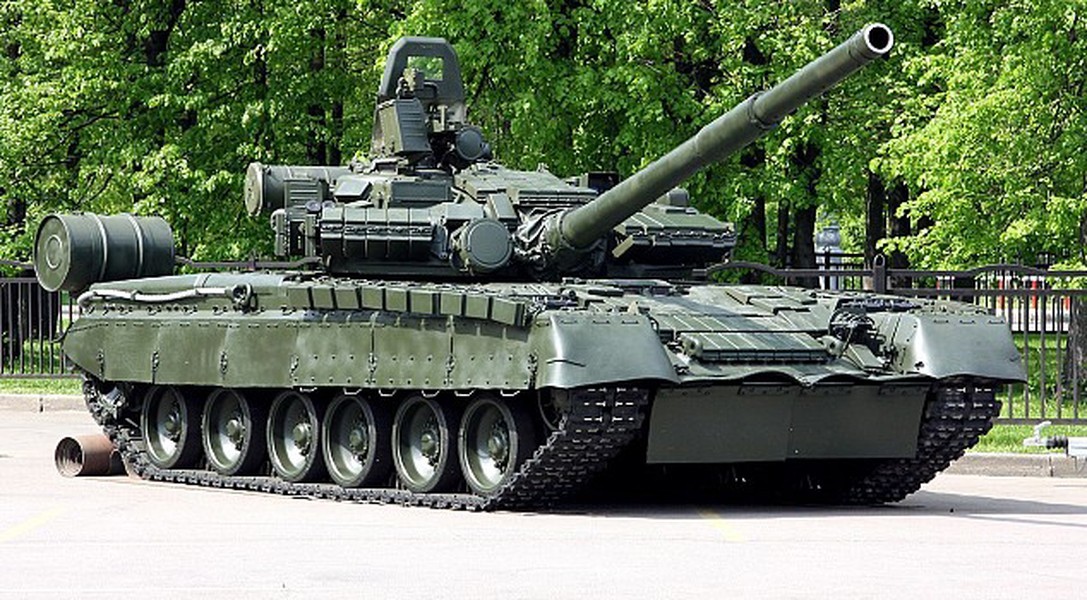 Giáp phản ứng nổ huyền thoại Liên Xô Kontakt-1 gắn lên xe tăng Leopard 2A4