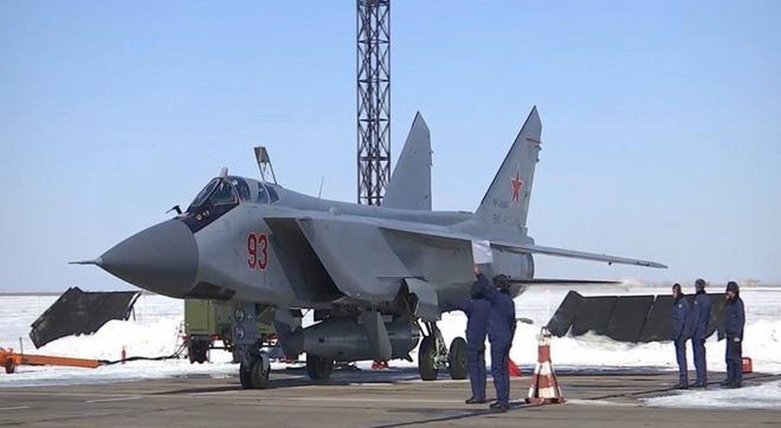 'Thú mỏ vịt' Su-34 bật tăng sức mạnh khi trang bị 'Dao găm' Kh-47 siêu thanh?