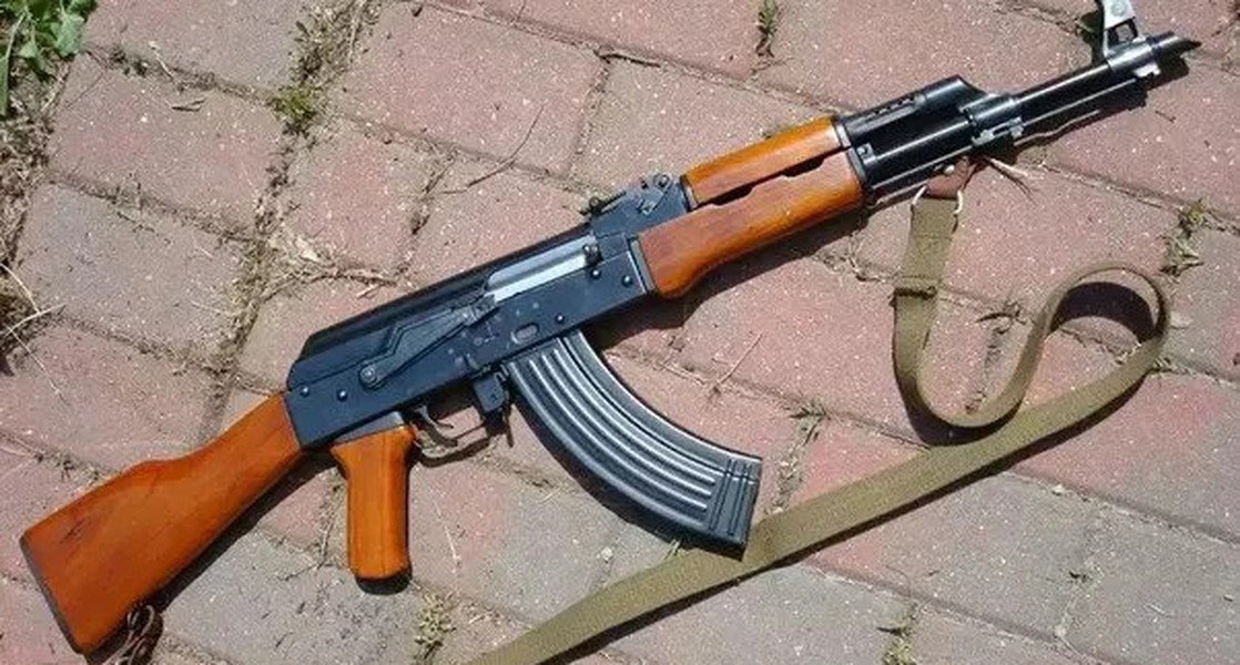 Điểm đến bất ngờ của hơn 2.000 khẩu AK-47 sau khi Mỹ tịch thu của Iran