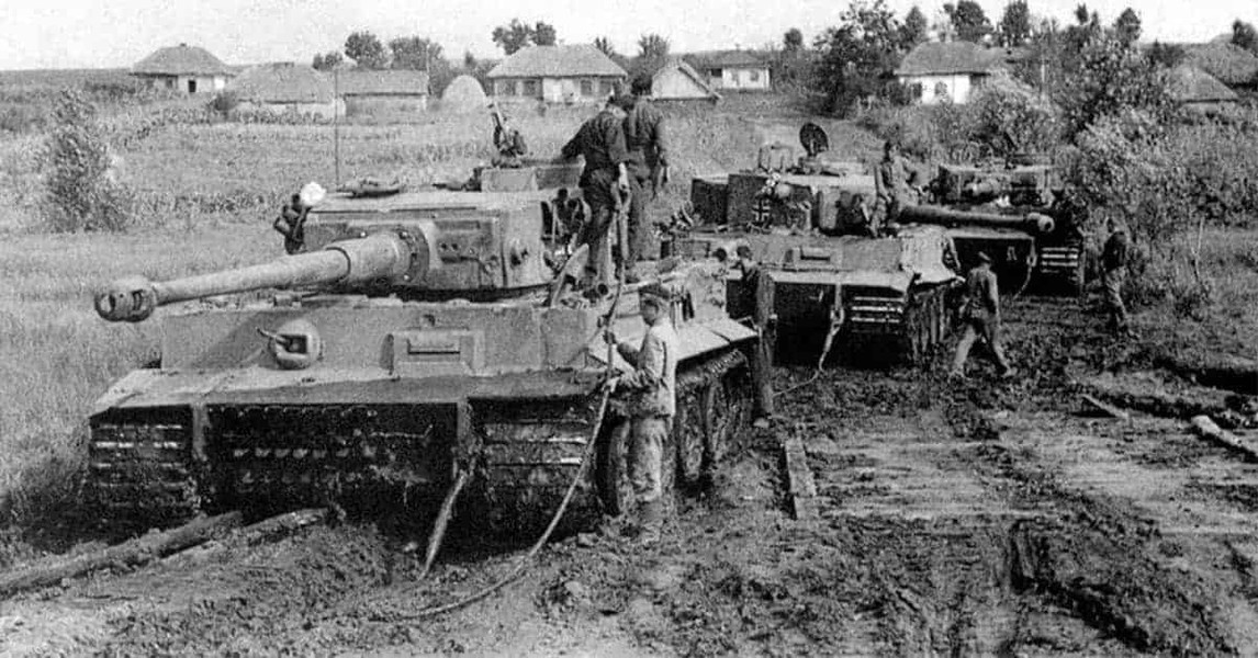 T-34-85, dòng xe tăng huyền thoại Liên Xô trong Thế chiến thứ II